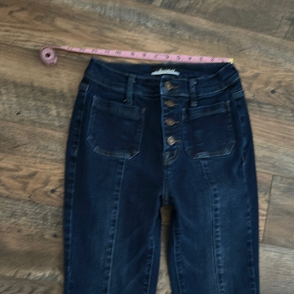 Vibrant High Rise Blue Jeans with Slim Fit